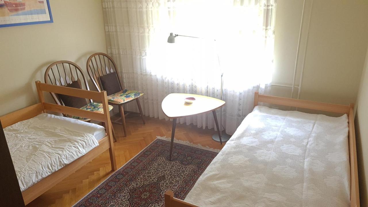 Apartment Ajdna Zirovnica Bagian luar foto